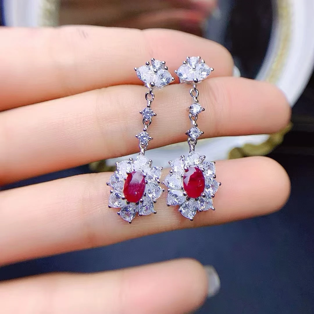 Серьги-подвески из серебра 925 пробы с натуральным Рубином 4 Х6 мм