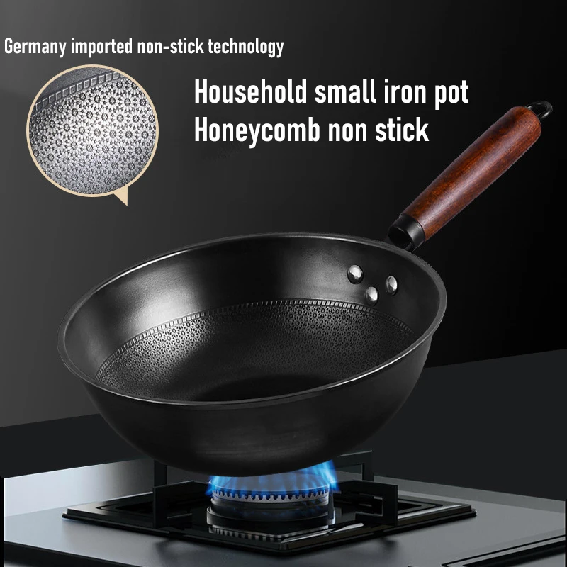 Чугунная сковорода с деревянной ручкой 26/28 см