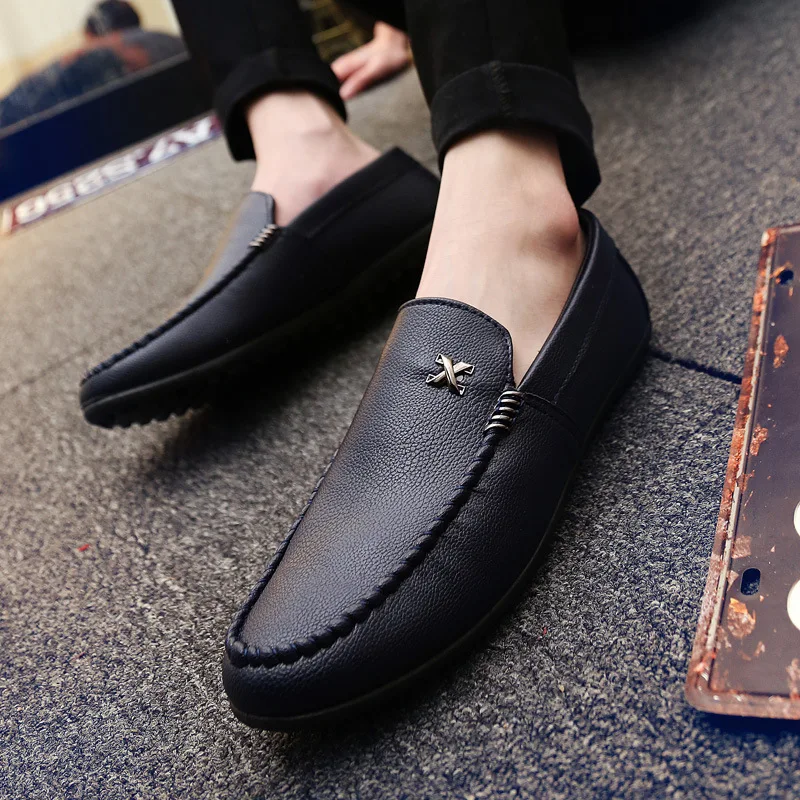 

2021 hot Casual Suede Loafers Shoes 2021 Leather Driving Moccasins Gommino Slip on Men Formal Loafers Shoes Male Dress Loafers