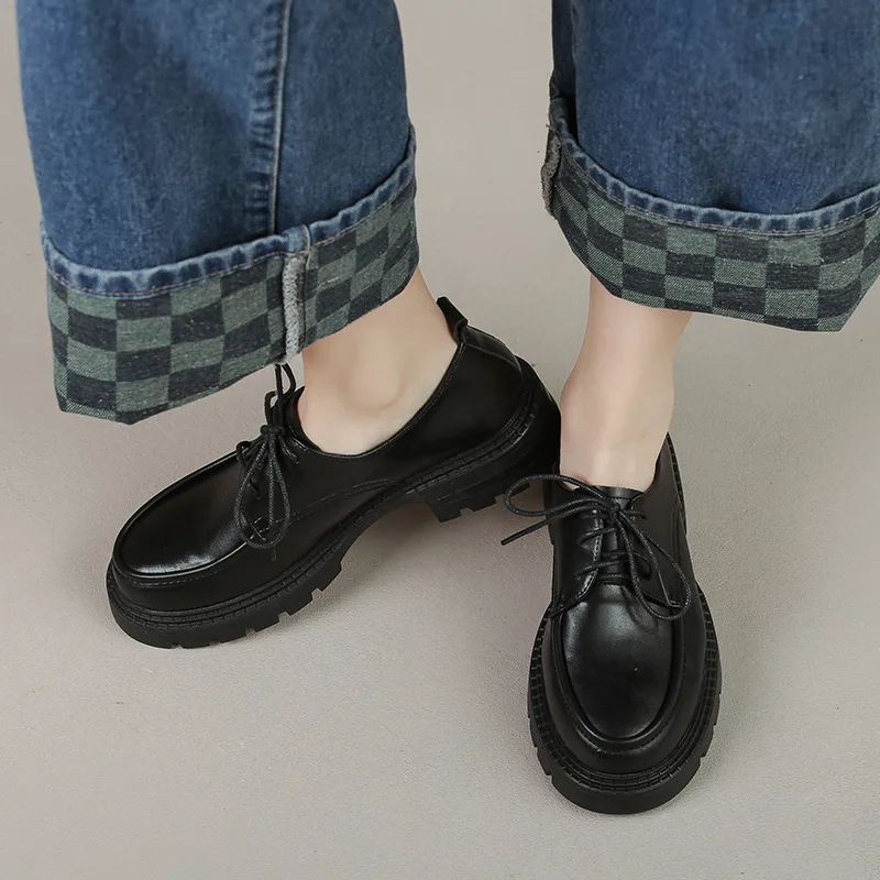 

Женские туфли на платформе и низком каблуке, черные кожаные лоферы с завязками, размер 39, 40, 3,5 см