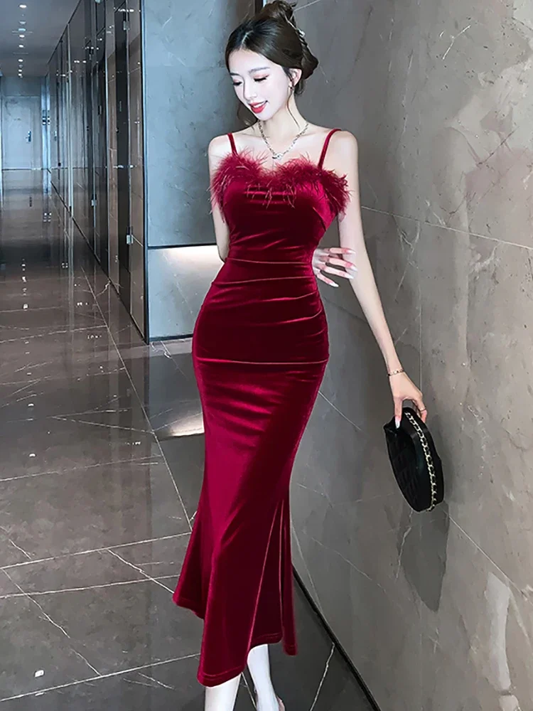 2024 Красное бархатное шикарное сексуальное длинное платье на бретельках с