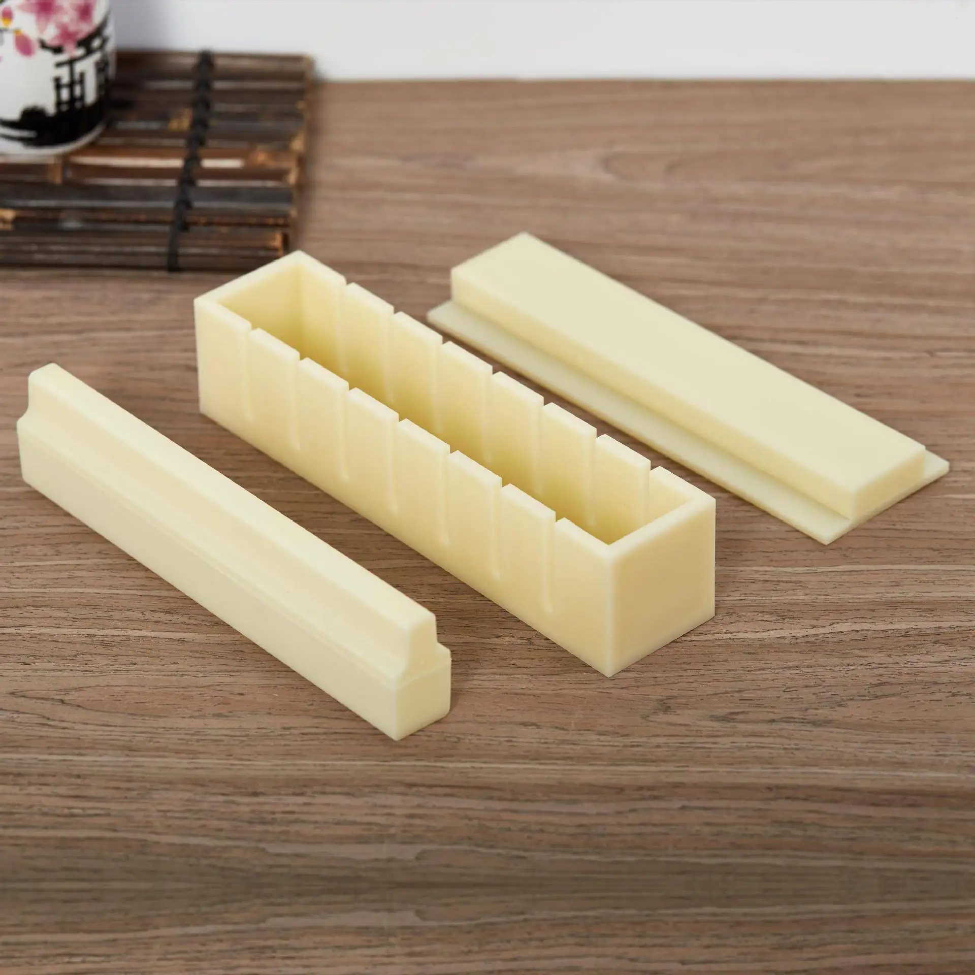 

Портативный Набор Для Приготовления Суши - Форма Для Суши, Пресс Для Рисовых Шариков, Роллер Для Тортильи, Различные Стили