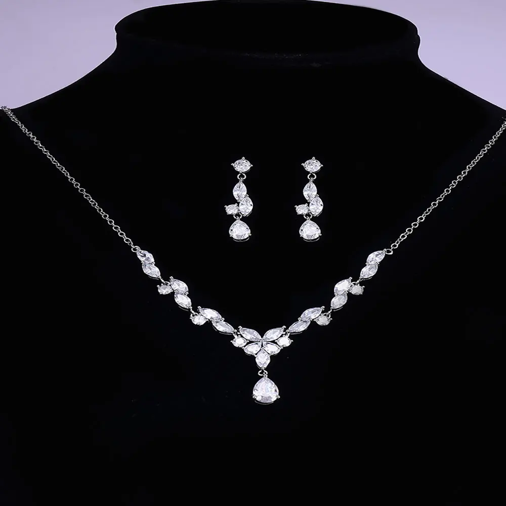 

Новинка 2023, кольцо, серьги, браслет, ожерелье, модное роскошное блестящее ожерелье с кубическим цирконием, сексуальное женское колье