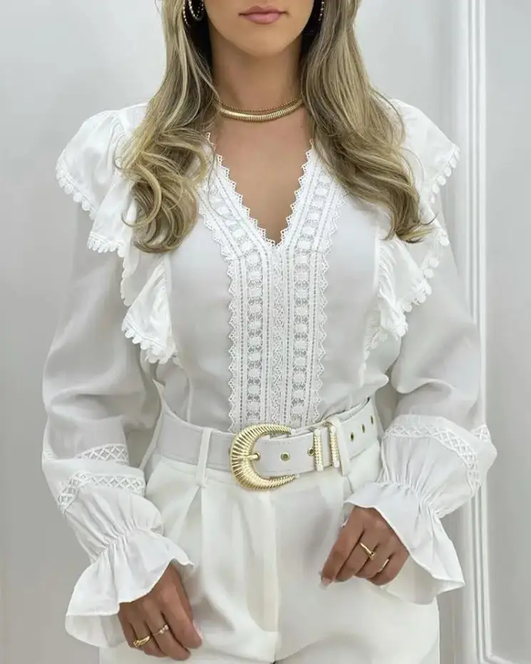 

2022 New Women's Blouses Contrast Lace V-Neck Lantern Sleeve Top Autumn Spring Fashion Female Tops T Shirt Clothing