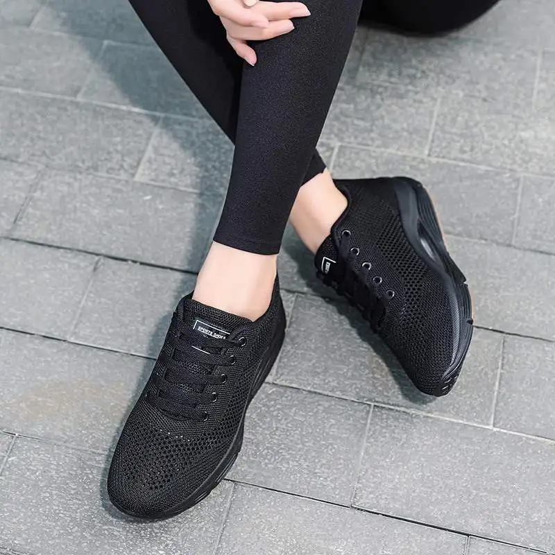 

Beach Women's Sneakers Designer Runners Women's Winter Sport Shoes Daily Wear Running Sneakers Woman Wonan Women Sports Tennis