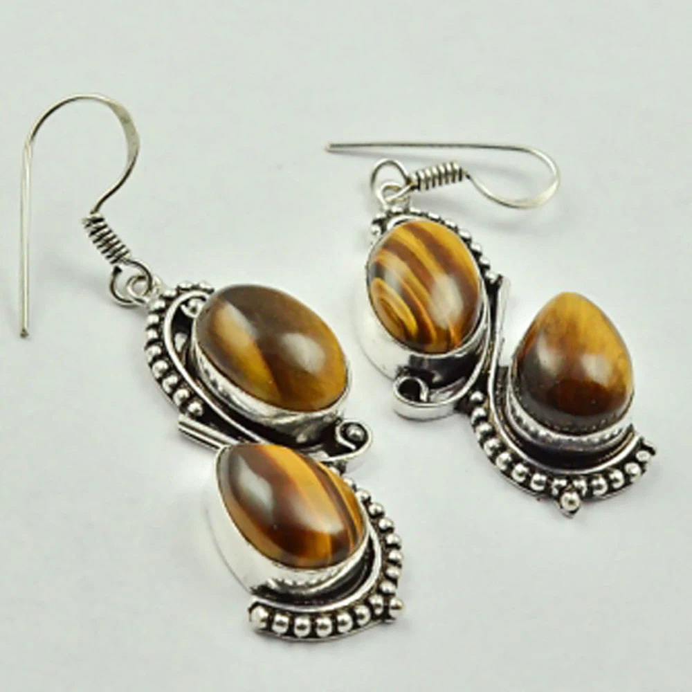 

Tiger Eye , Silvers Overlay on Copper Earrings, 50 mm , E2597