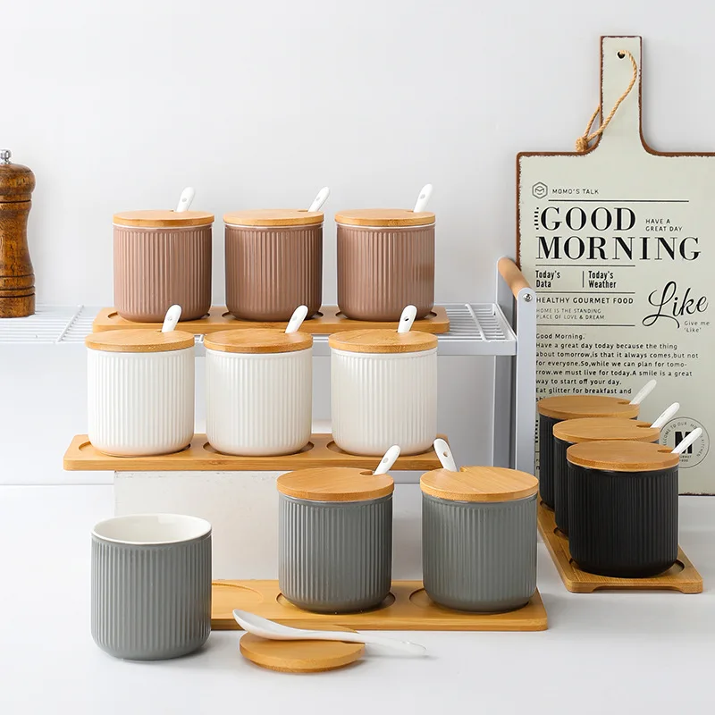 

3-Piece Ceramic Striped Seasoning Jar Seasoning Box with Tray Household Salt Sugar Chili Jar Combination Set Kitchen Accessories