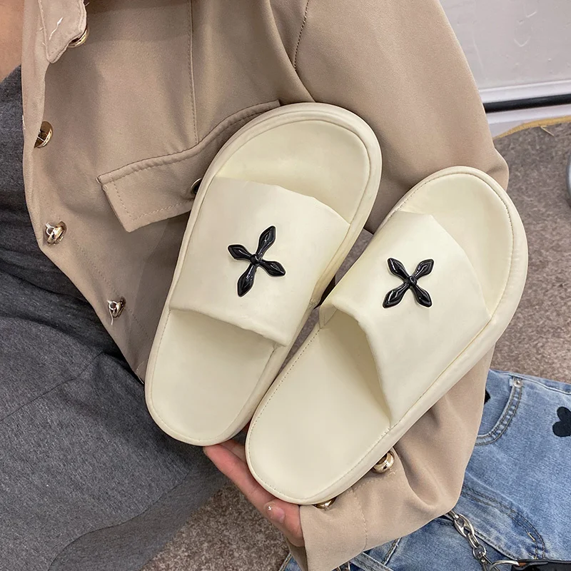 2023 Summer Slippers for Women Men's Indoor Slippers EVA Thick Soled Sandals Soft Non Slip Home Flip Flops Beach Bathroom Shoes