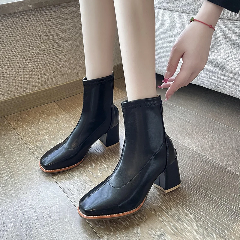 

Женские ботинки на молнии сзади, однотонные универсальные короткие ботинки большого размера на толстом каблуке, с круглым носком, весна-осе...