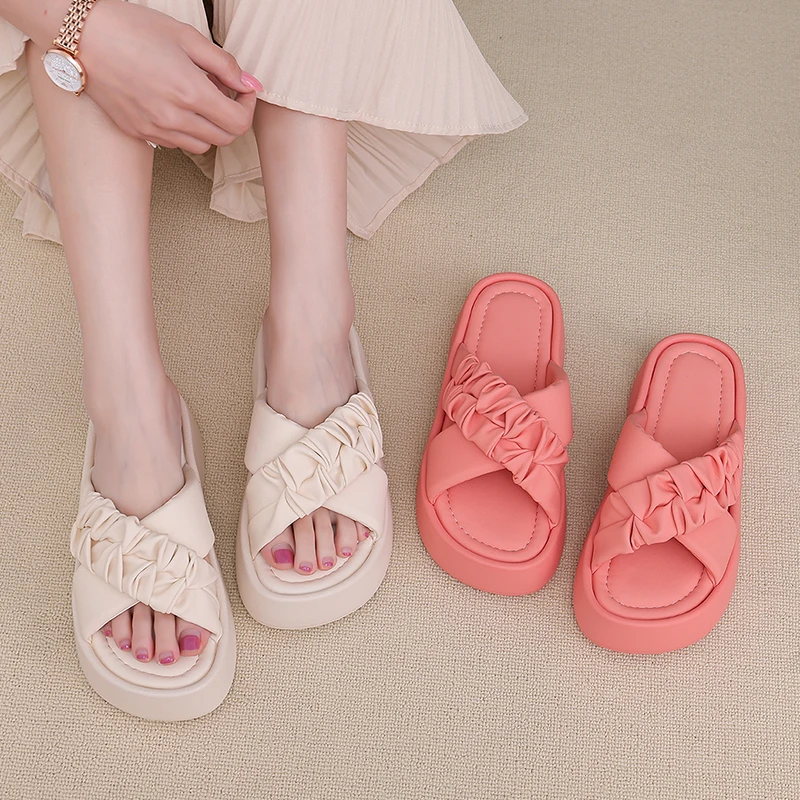 AIYUQI Slippers Women Flat 2023 New Summer Slippers Women Platform Casual Beach Wear Fashion Slippers Women