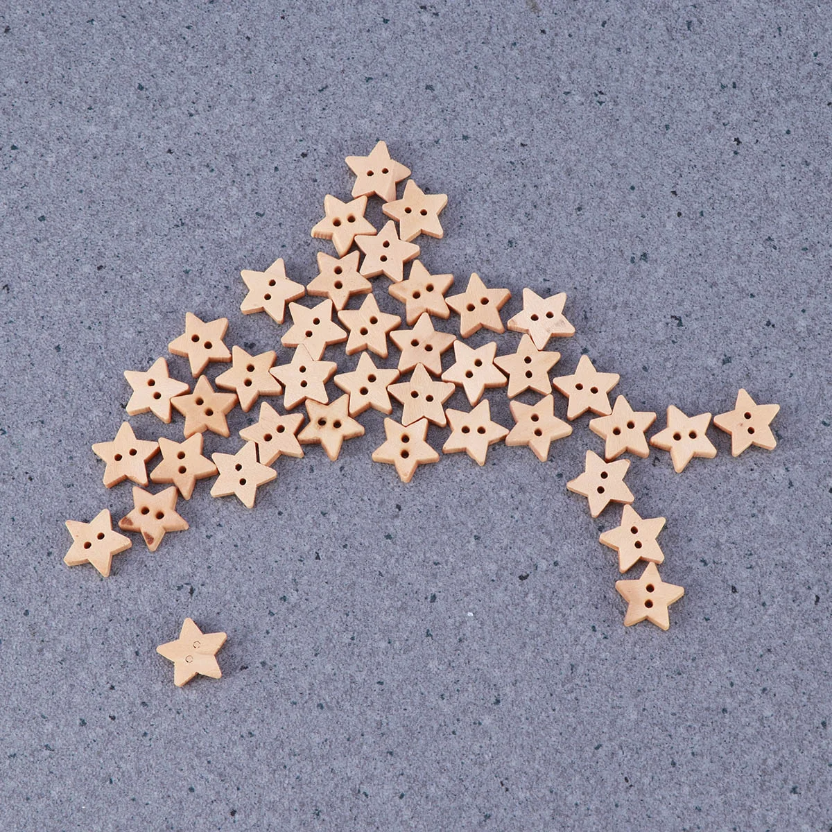 

200pcs Buttons for Crafts Star Buttons Buttons for Scrapbook Buttons for Sewing Painted Buttons Handicrafts