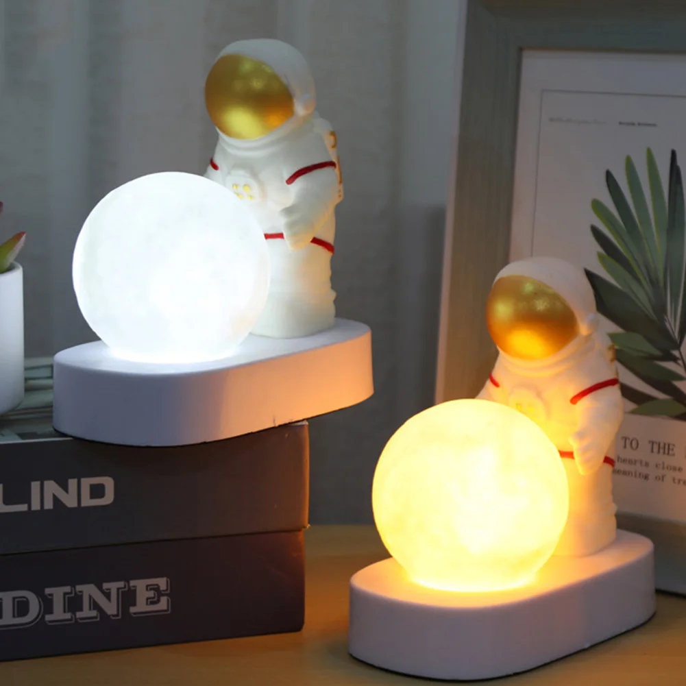 

Cartoon Astronaut Lamp LED Table Desktop Ornaments Atmosphere Home Night Lights Indoor Lighting Fixture Home Decor