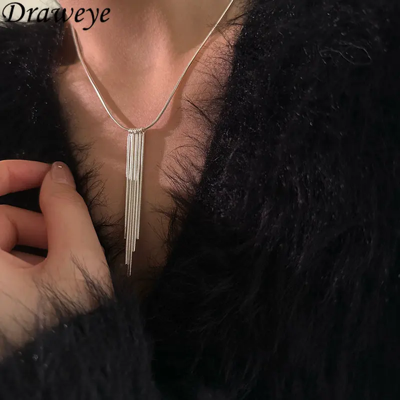 

Draweye Snake Chains Necklaces for Women Tassels Korean Fashion Simple Jewelry Metal Hiphp Vintage Collares Para Mujer