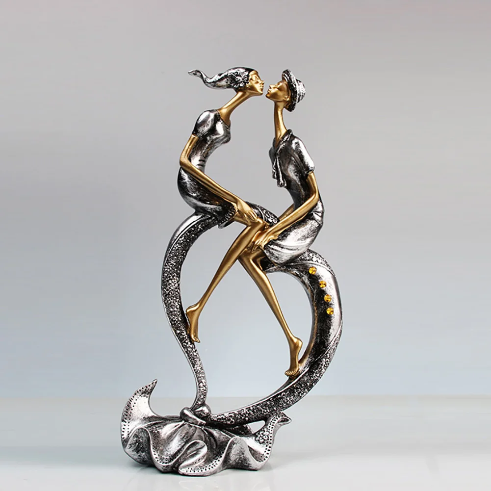 

Accessories Heart Shaped Office Kiss Couple Resin Figurine Elegant Lovers Statue Decoration Gift Wedding Handicraft Living Room