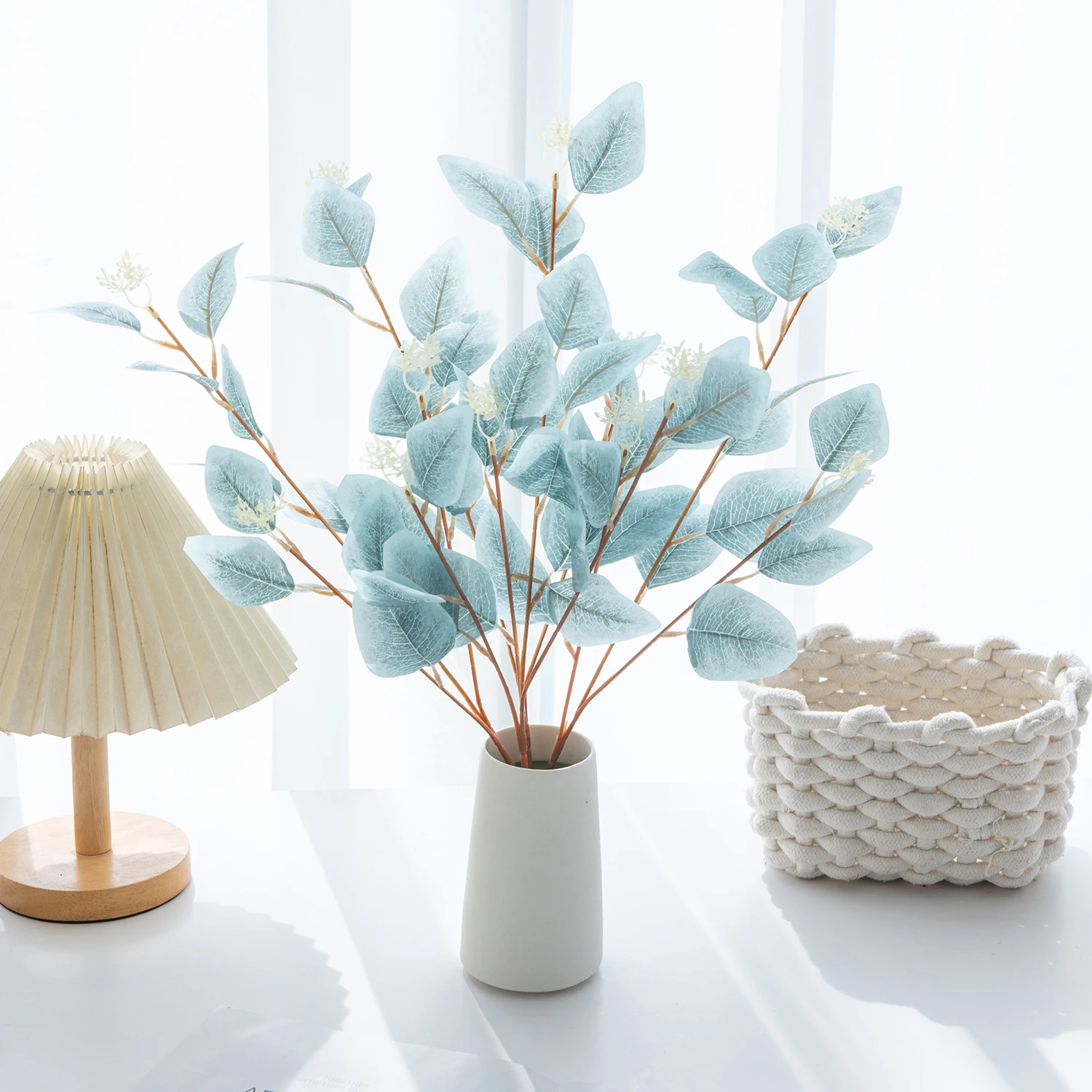 

Искусственные растения, искусственные листья, трехзубые эвкалиптовые бонсай, свадебное украшение для дома, украшение для обеденного стола в помещении, искусственный горшок