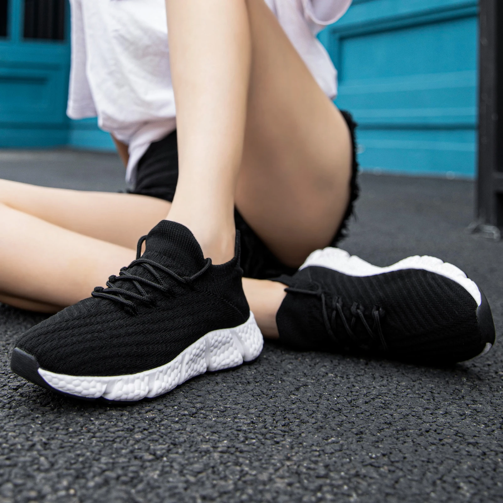 Women Running Shoes Outdoor Shock Absorption Sports Lightweight Ladies Sneakers Comfortable Casual Walking Shoes