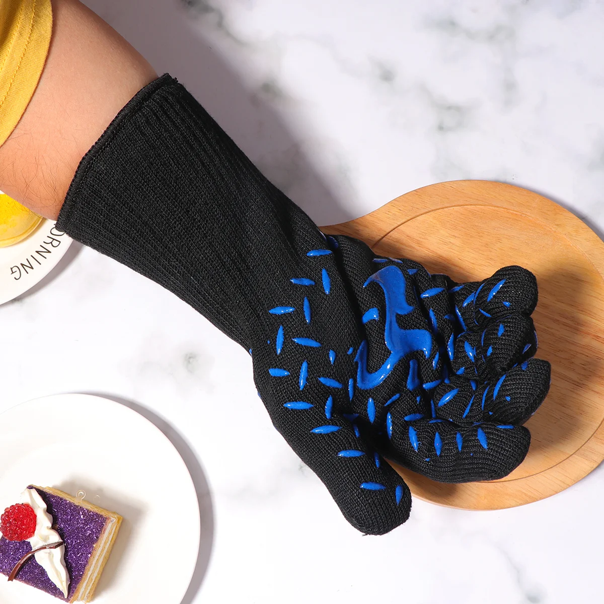 

2 Pcs Microwave Gloves Heat-resistant Oven Mitt Silicone High Temperature Resistance