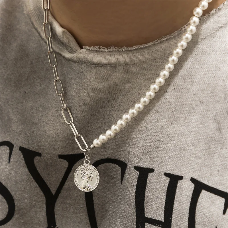 

New Exquisite Portrait Pendant Necklace Creative Hip Hop Punk Style Stitching Pearl Necklace Men's Jewelry Brother Party Gift