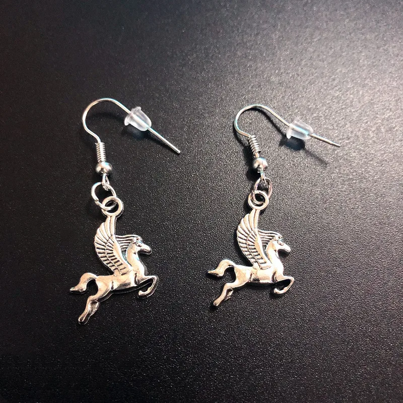 

New Products Hot Selling Fashion Trend Jewelry Creative Design Flying God Horse Pendant Earring Jewelry