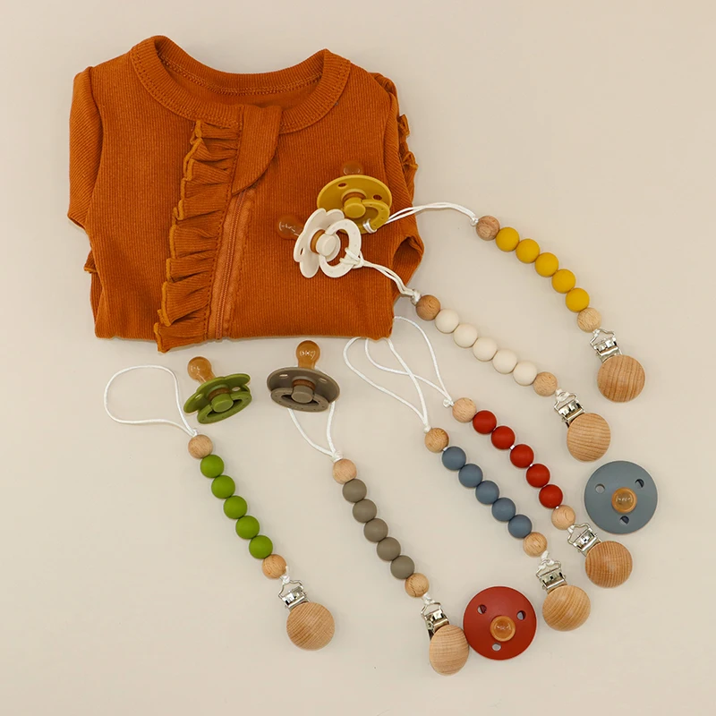 

Natural Wooden Beads Silicone Pacfier Clips With Dummy Baby Teether Pacifier Holder Dummy Silicone Chain For Bebe