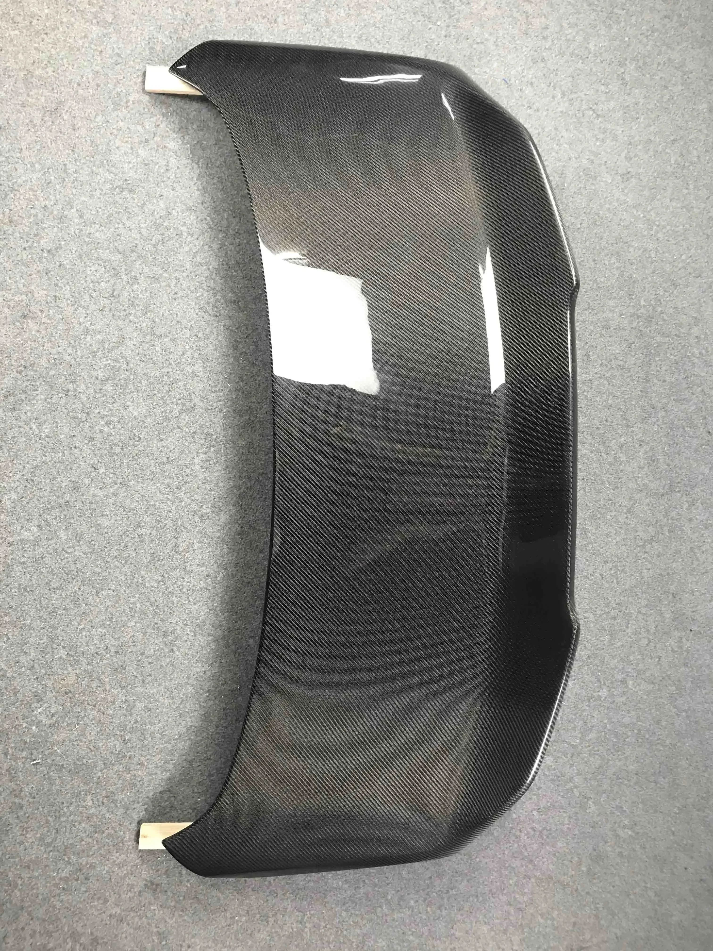 Задний багажник из настоящего углеродного волокна в стиле V2 для задней двери