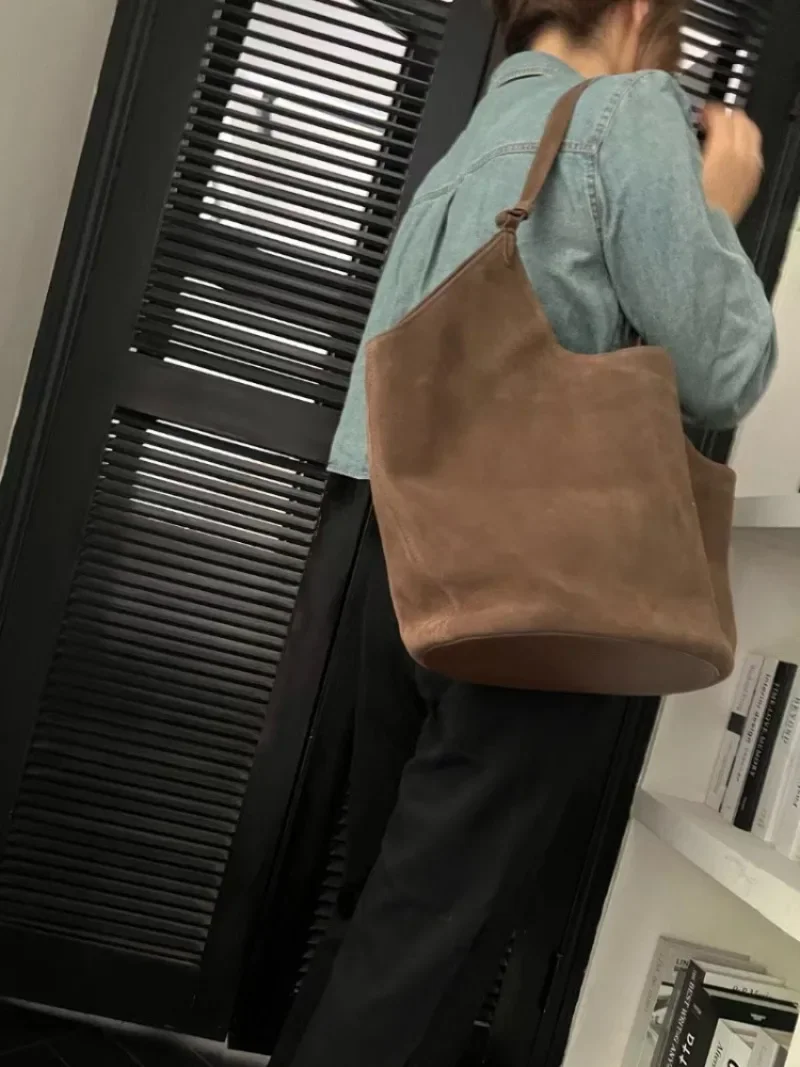 2024 новая корейская нишевая дизайнерская сумка-ведро из матовой воловьей кожи