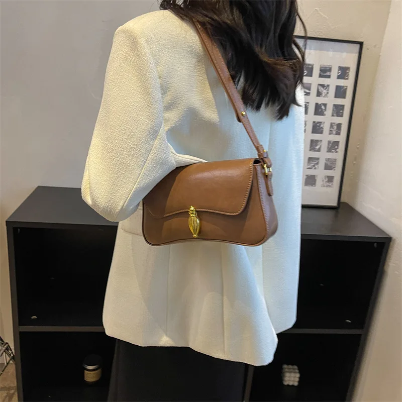 

Highgrade Texture Small Bag Female New Network Red Explosive Cross-body Bag Single Shoulder Armpit Small Square High Quality Bag