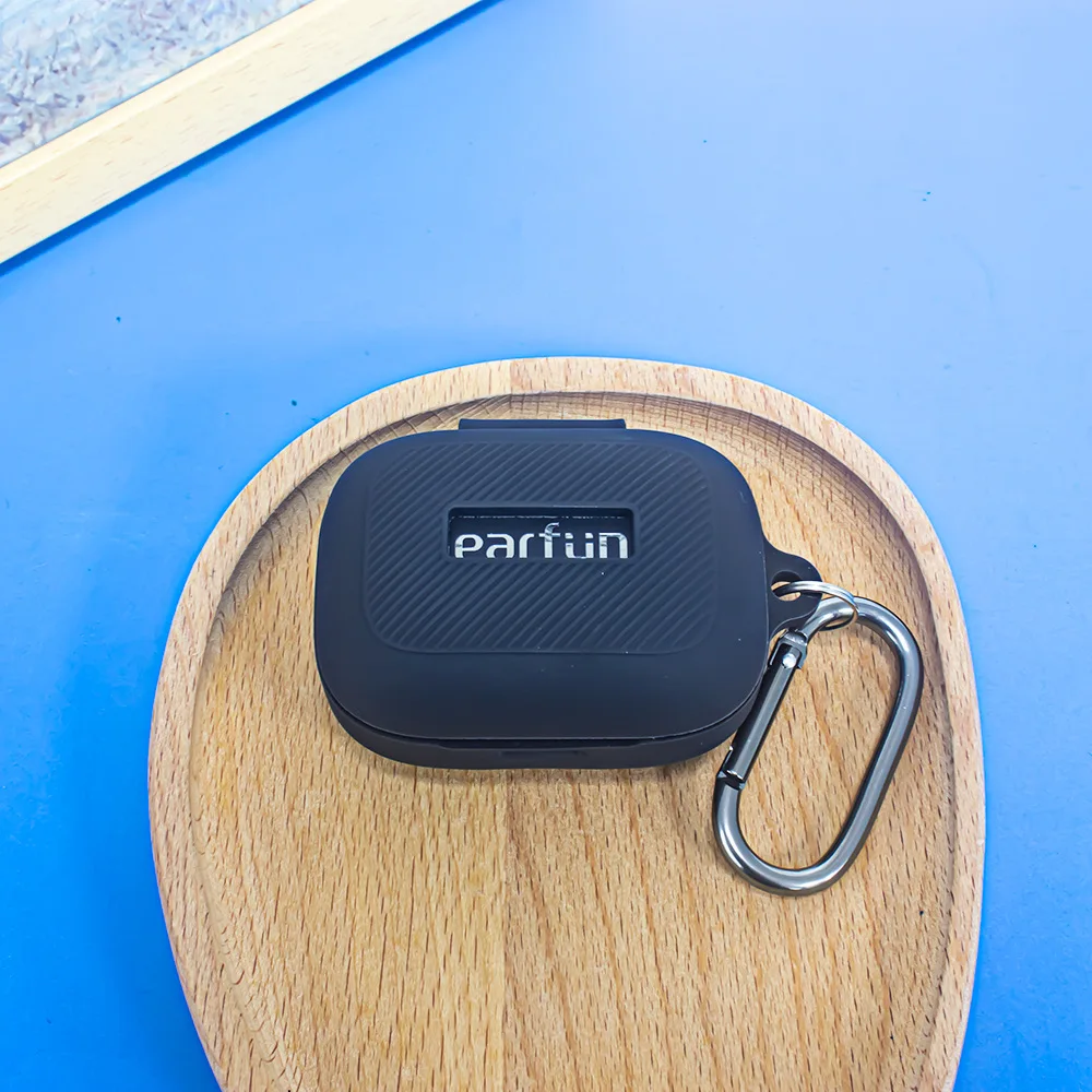 Силиконовые аксессуары для беспроводных наушников EarFun Air Pro4