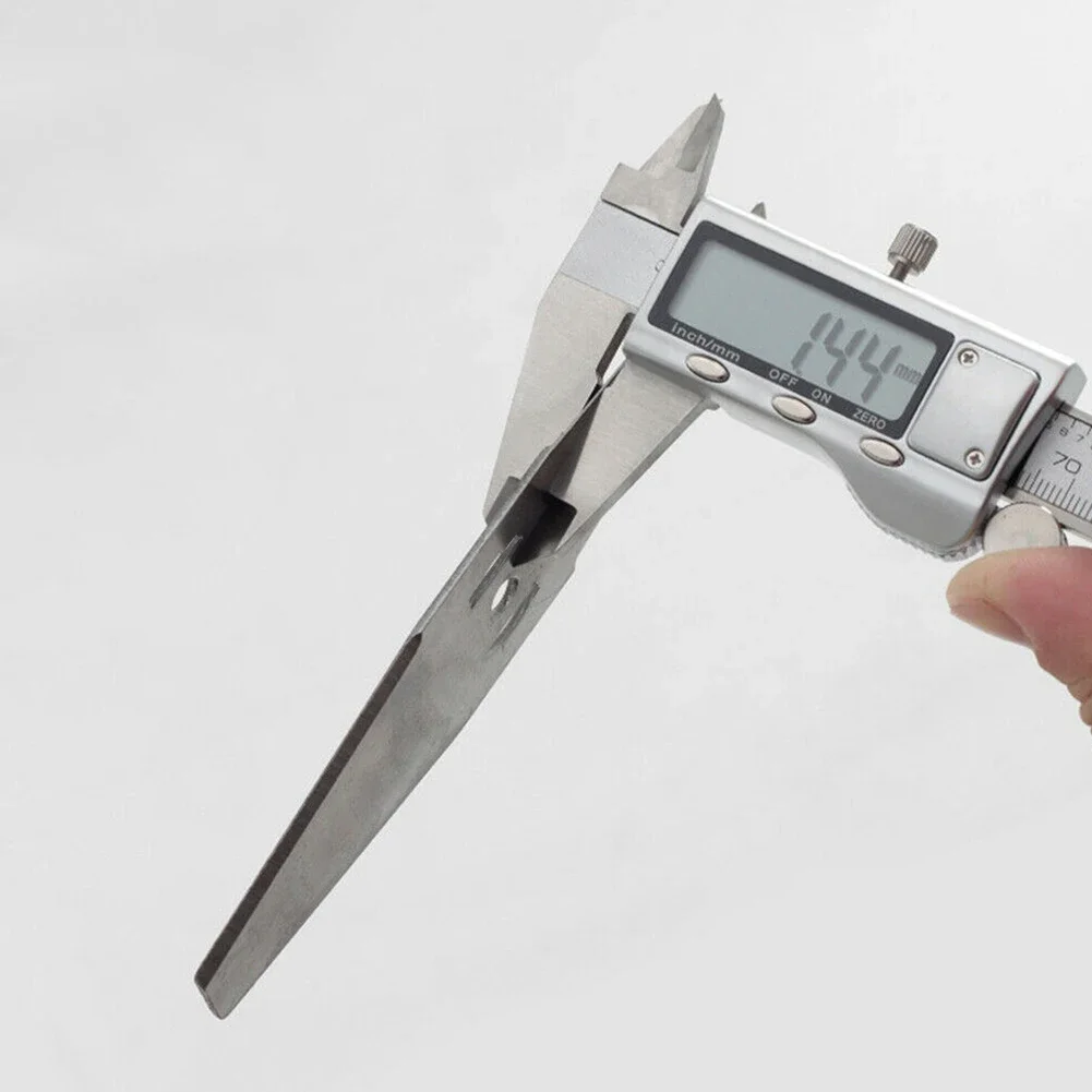 Прочность неустанавливающие лезвия трава животное мужа металлическая струна