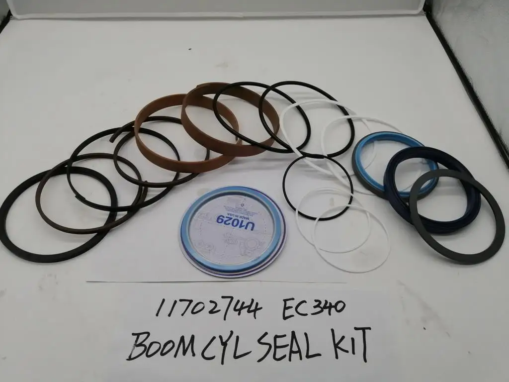КОМПЛЕКТ УПЛОТНЕНИЙ УПЛОТНИКА EC340 11702744