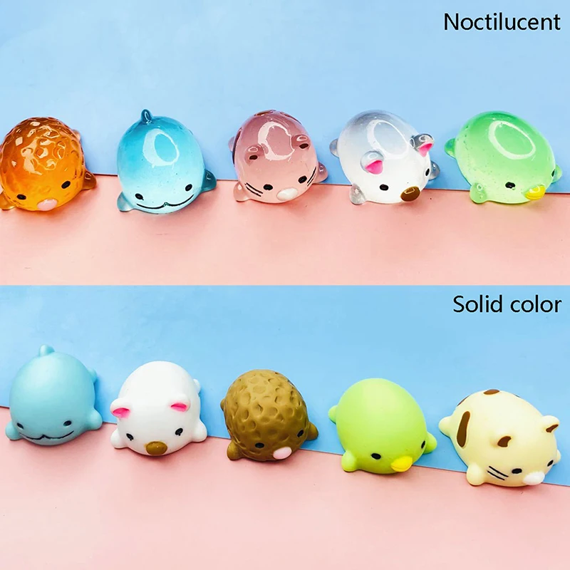 

2PCS Luminous Mini Resin Animal Toys Dolls Figures Home Garden Decoration Cartoon Color Cute Car Ornaments Gifts