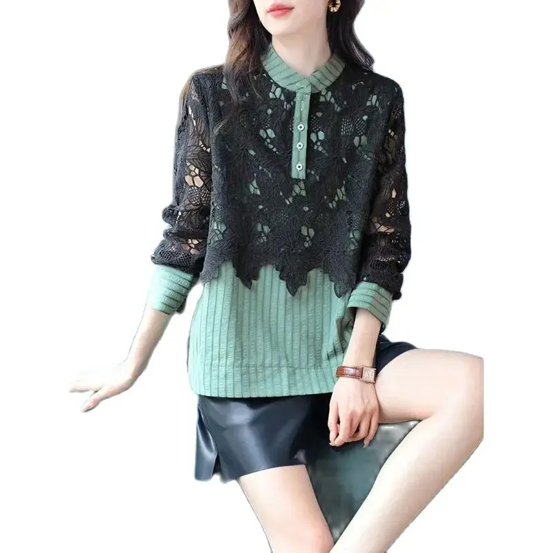 Женская ажурная рубашка с воротником-стойкой на весну и лето 2024