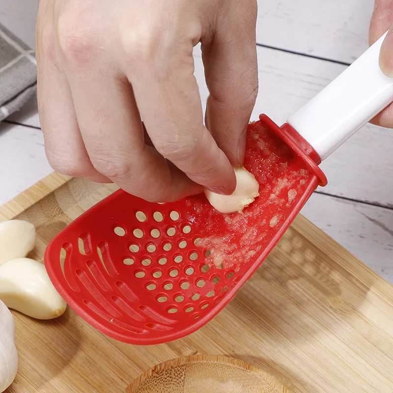 

Japanese Cuisine Spoon Multi-Functional Colander Food Supplement Mashed Potato Mashed Ginger Minced Kitchen tools