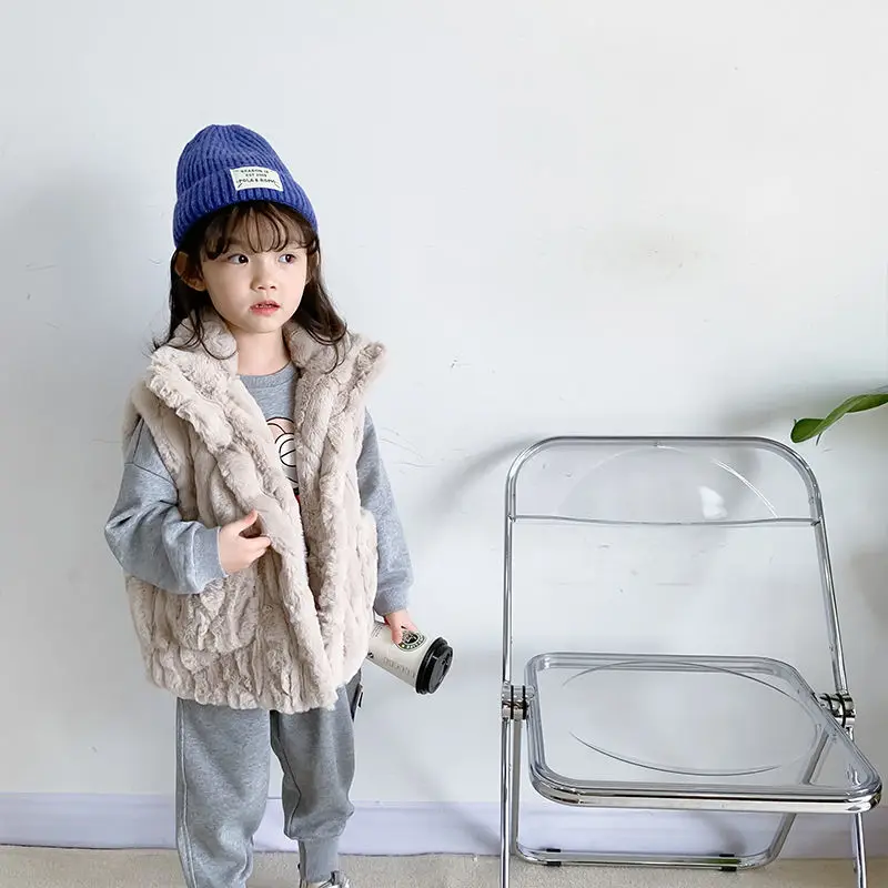 

2022 Autumn Winter Baby Girls Fashion Stand Collar Faux Fur Vest Children's Clothing Thicken Warm Solid Zipper Waistcoats C76