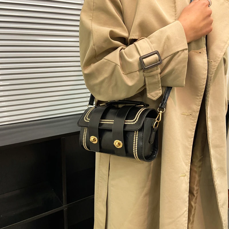 

Сумка женская на одно плечо, простая повседневная маленькая квадратная сумочка через плечо в стиле ретро