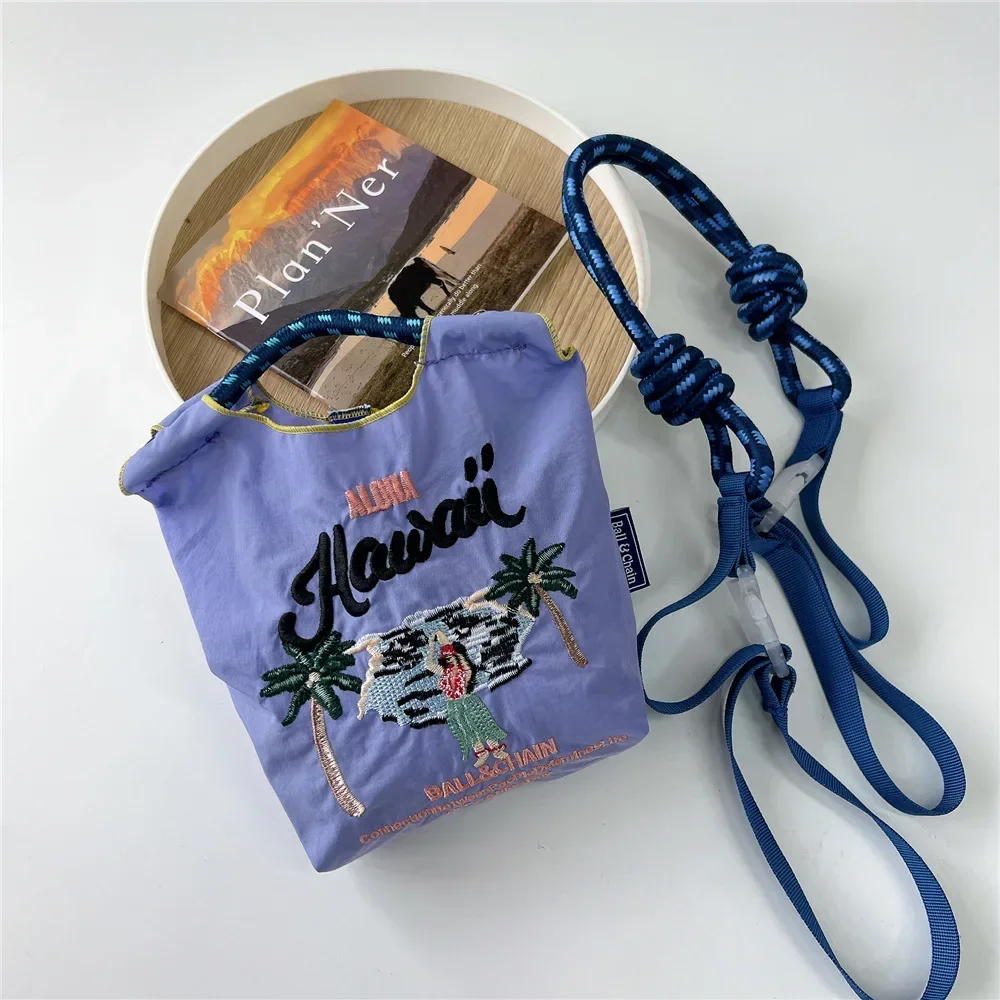 Женская мини-тоут с вышивкой цвет в ассортименте