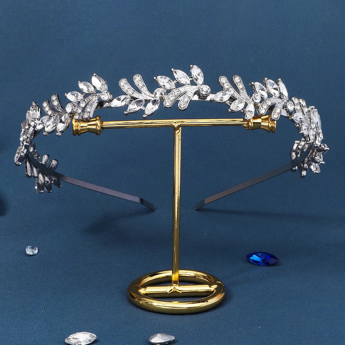 

Baroque Metal Silver Color Leaf Headband Leaves Headpiece Tiara Hairband Women Forehead Crystal Rhinestone Wedding Hair Jewelry
