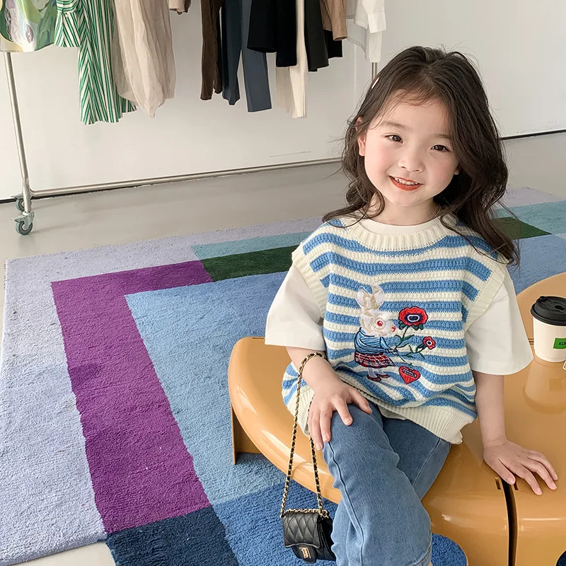 

Spring Summer girls cute bunny embroidery waistcoats Kids soft thin knitwears knitted Vests