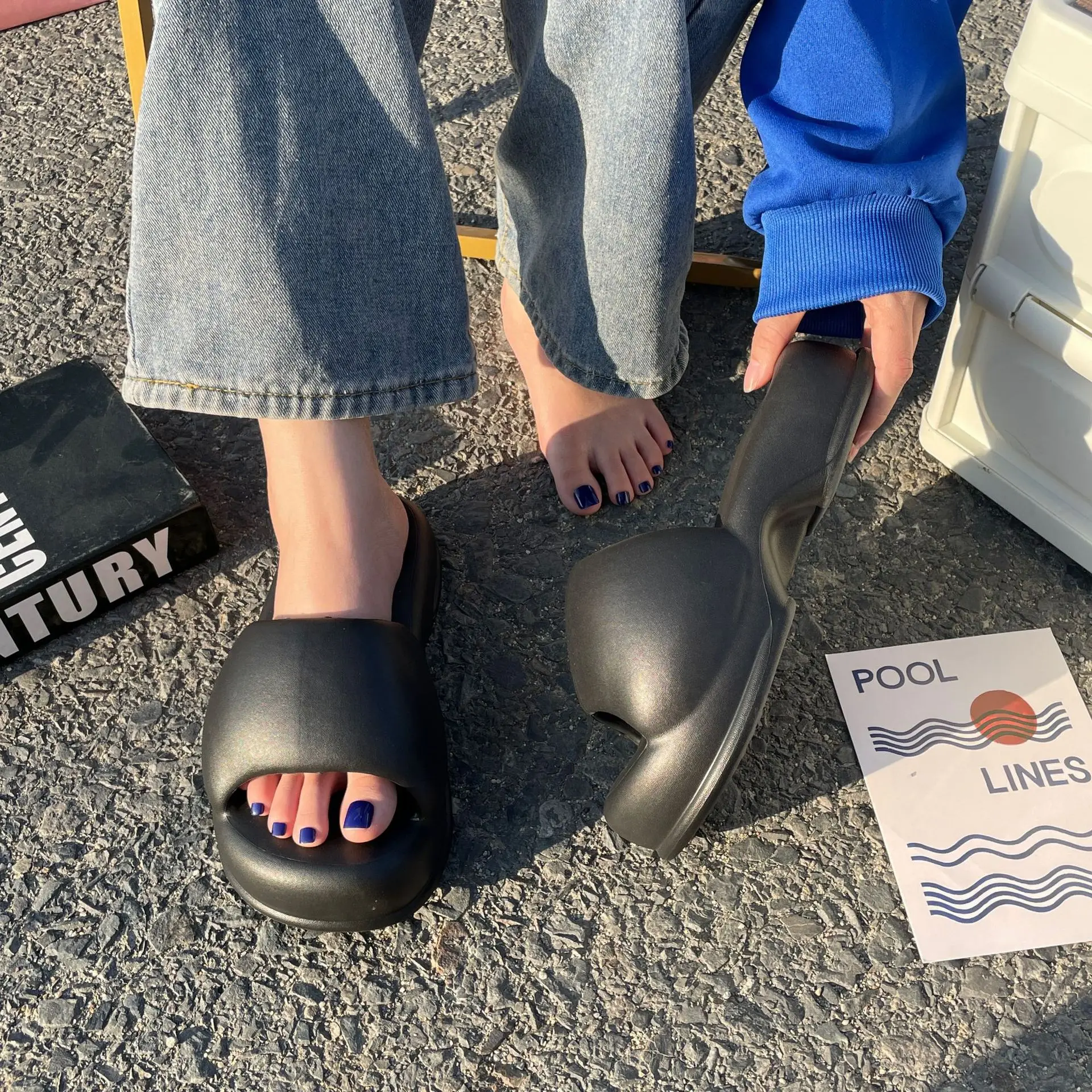 Fashion Thick Women Slippers 2023 New Summer Platform Sandals Casual Open Toe Outdoor Beach Walking Eva Beach Summer Slippers