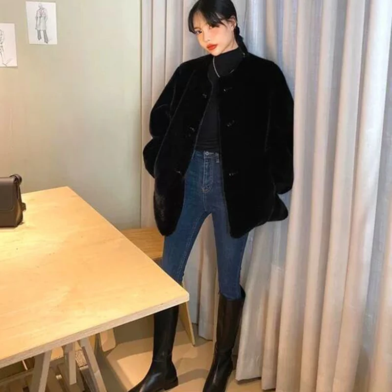 black Korean Style Black Faux Fur Coat Women 2022 Thick Warm Teddy Bear Jackets Woman Streetwear Loose Winter Outwears Ladies