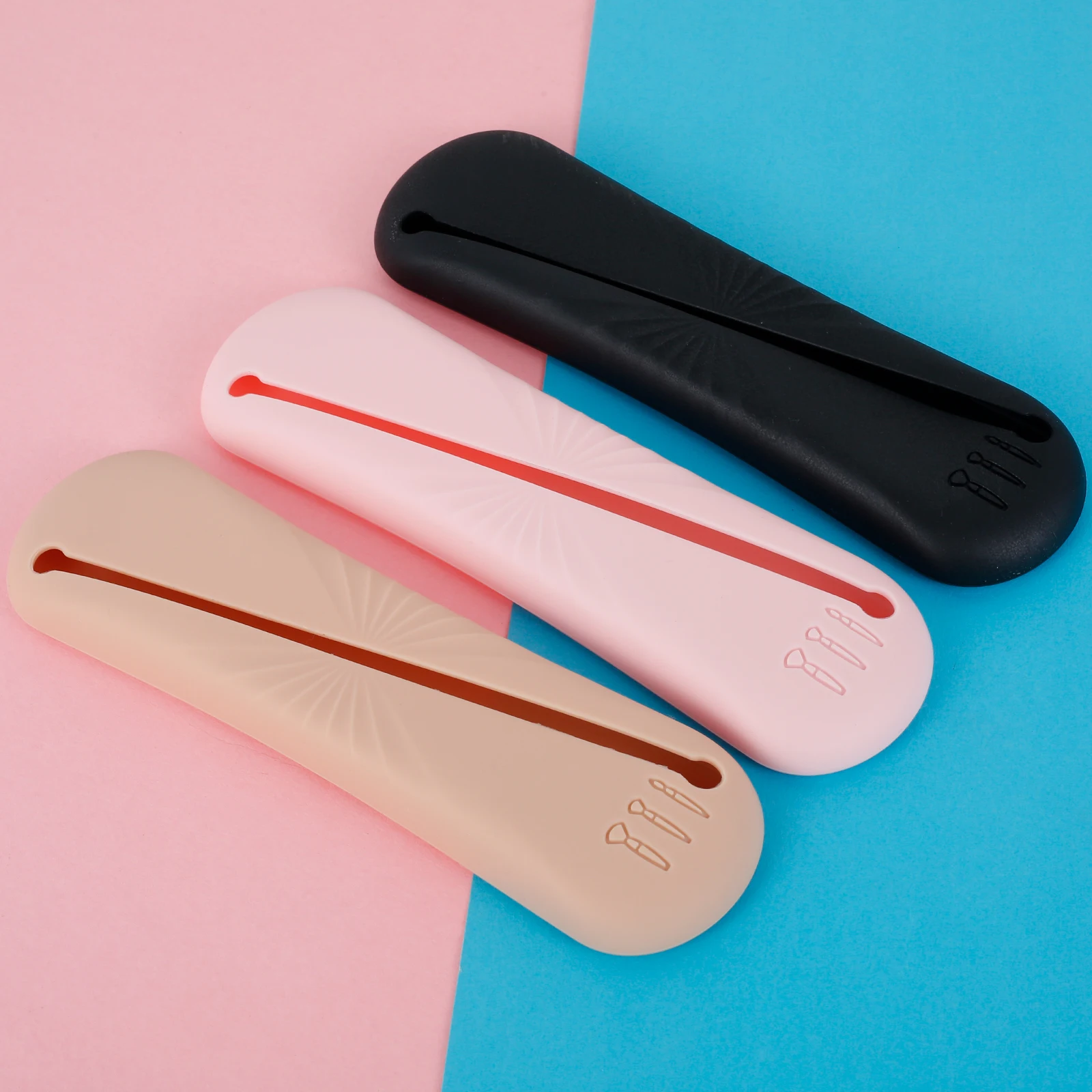

New Travel Makeup Brush Holder Reusable Silicone Makeup Brush Organizer Anti-Fall Out Design Makeup Brush Case Portable Cosmetic