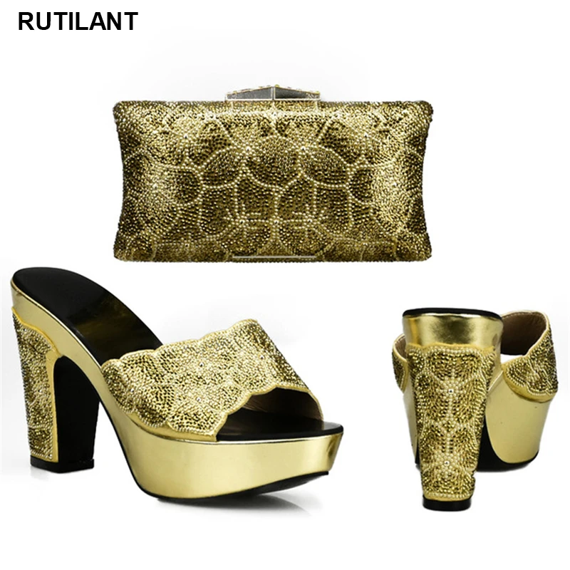Фото Комплект из обуви и сумки африканские наборы золотого цвета соответствуют