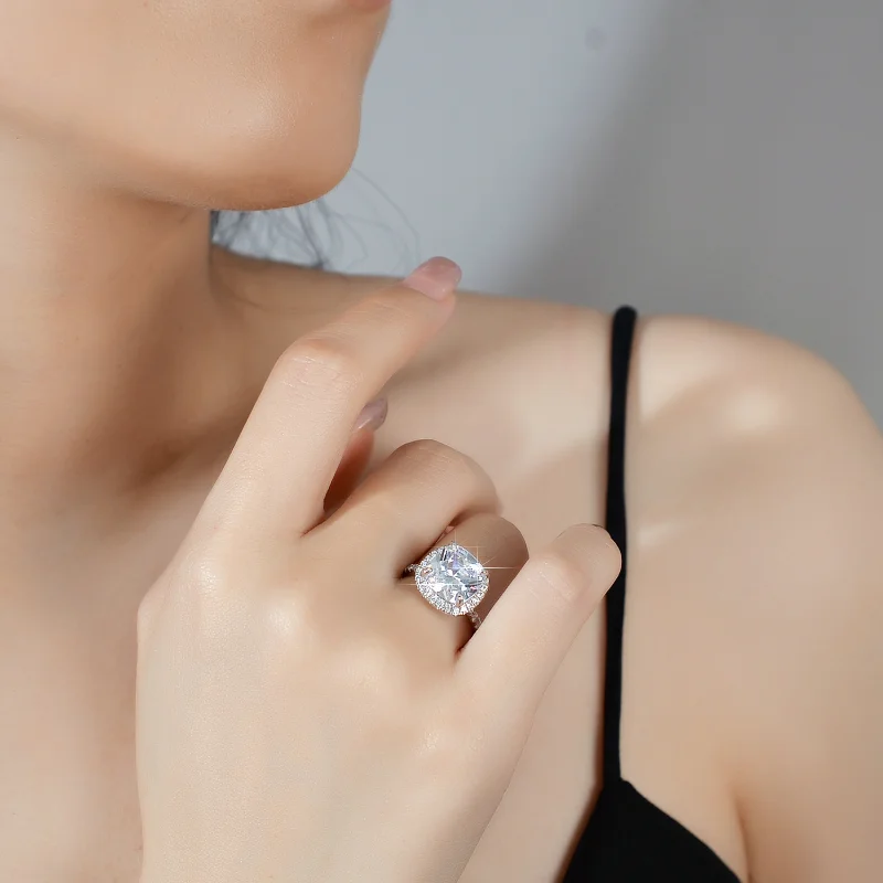 Женское Обручальное кольцо из серебра 925 пробы с блестящей огранкой