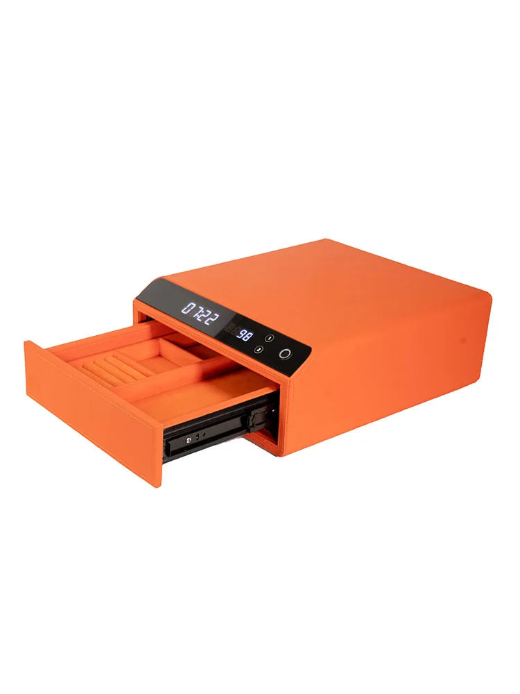 Рисунок 5 - Биометрический кожаный Сейф Borika