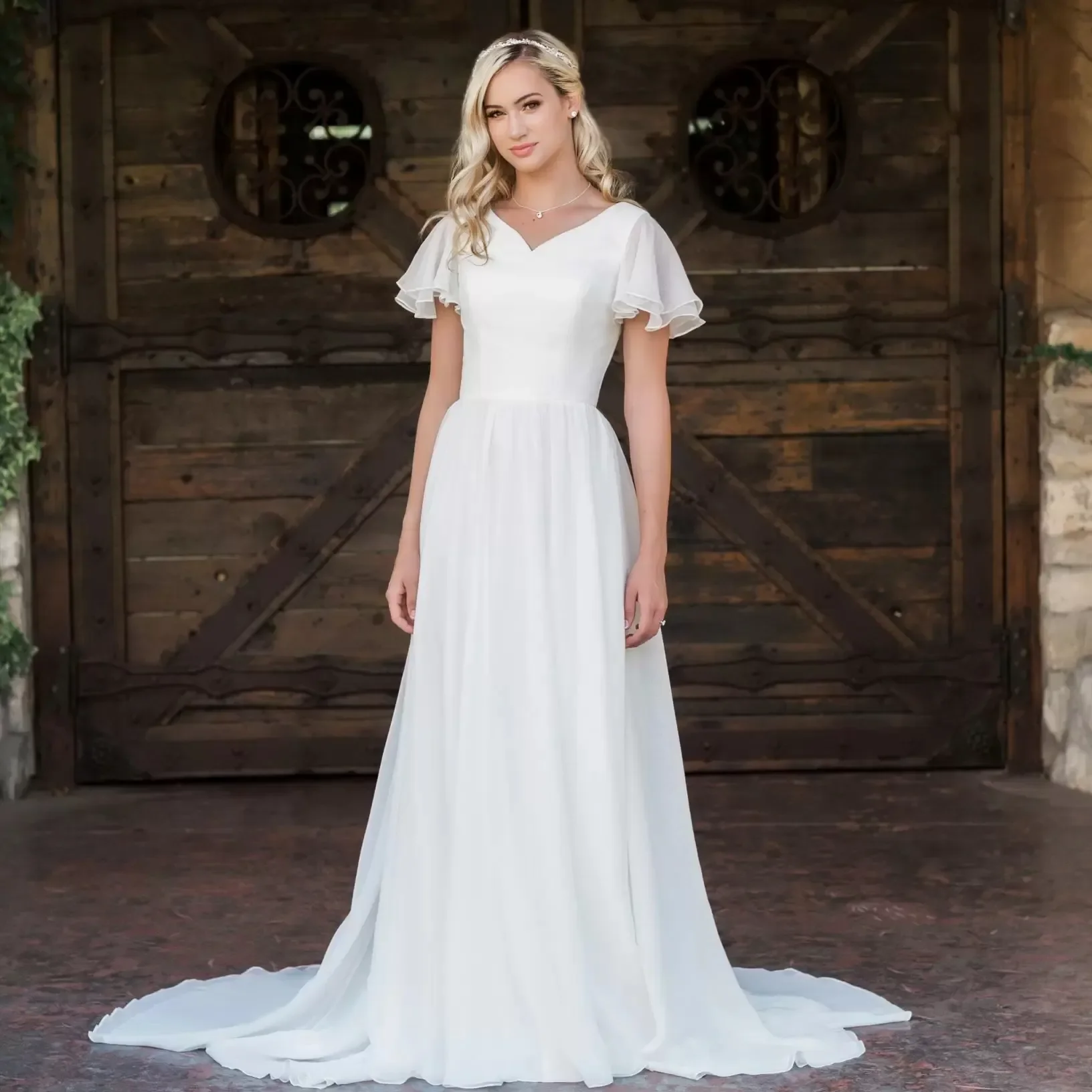 

Simple A Line Chiffon Wedding Dresses With Flutter Sleeves V Neck Button Back Beach Bridal Gowns Bohemian Vestidos De Novia 2023