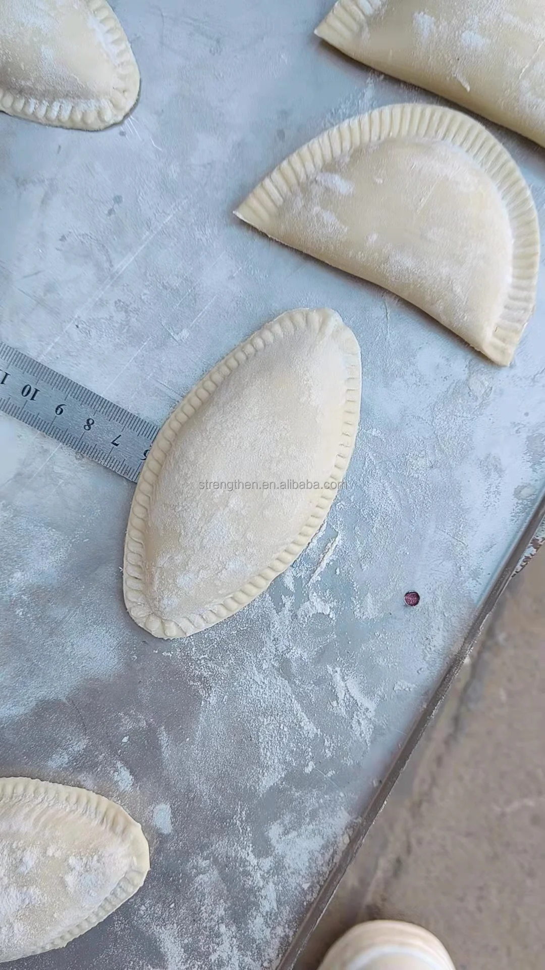 110 В/220 В автоматическая электрическая машина для изготовления пельменей Momo