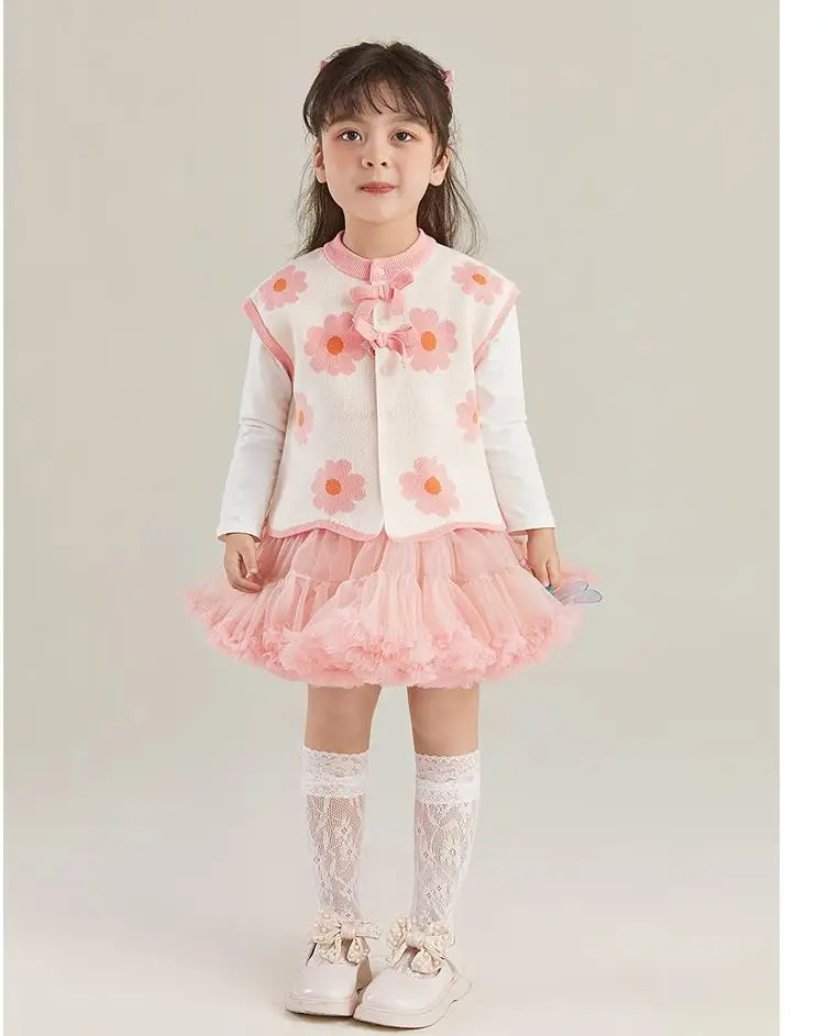 

Girl Daisy bow vest vest