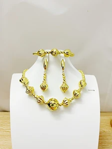 Gold Colour Plated Necklace Earring Set Beautiful Fashion Trend Sweet Romantic Party Wedding