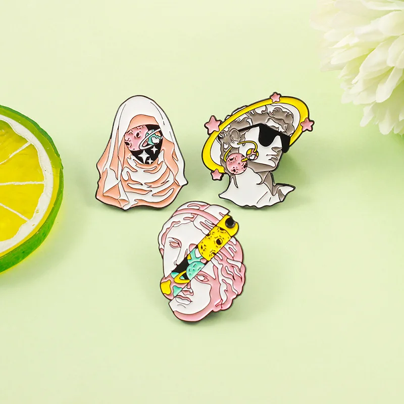 Креативная металлическая эмалированная брошь в стиле панк с изображением фигурки ветра и раздельного головы, модный Индивидуальный значок, аксессуары для одежды, булавка, значок