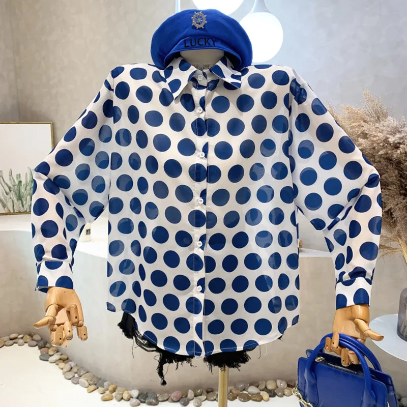 

Niche Design New Women 2022 Summer Polka Dot Lapel Irregular Shirt Design Loose Side Button Sunscreen Shirt Top Blusas Mujer